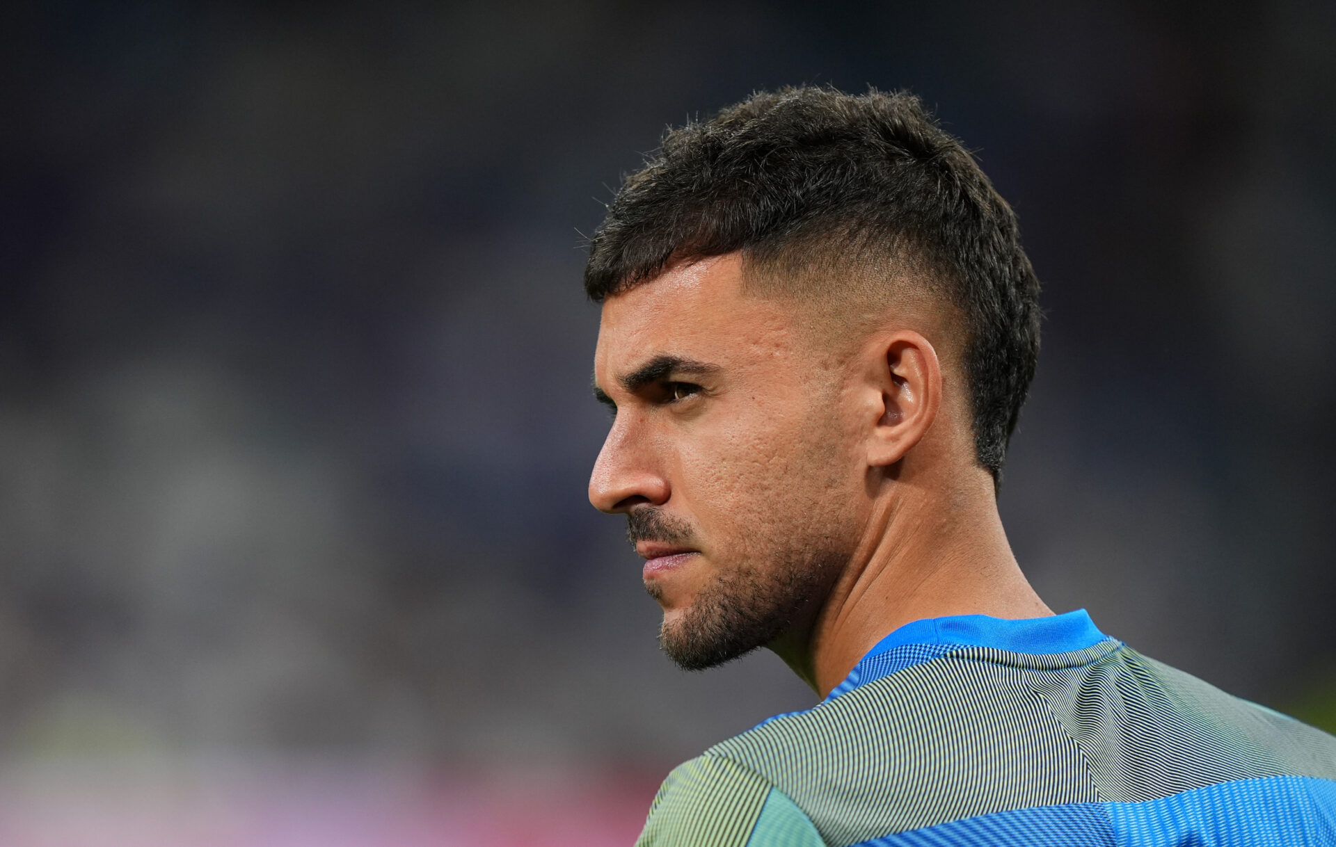 Ceballos, durante un calentamiento del Real Madrid.