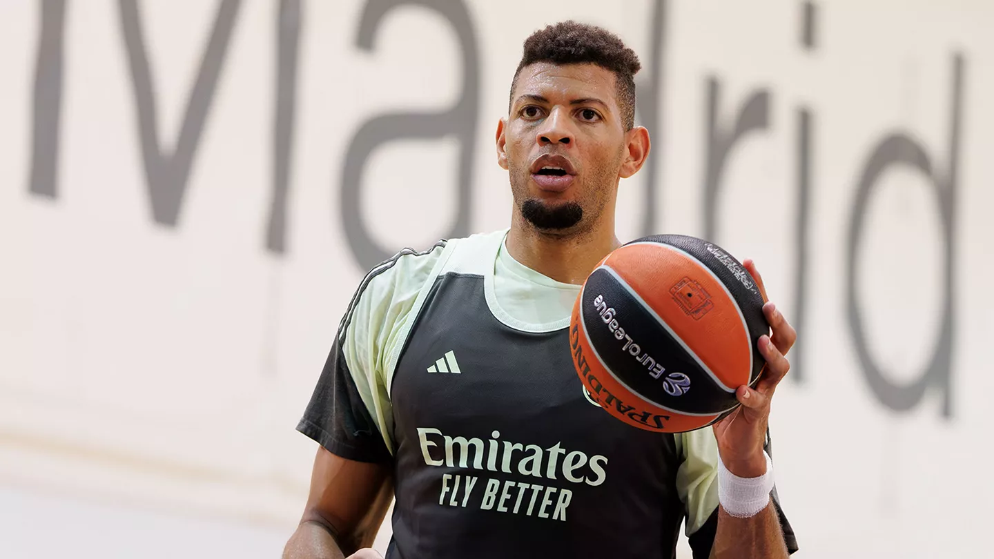 Previa Real Madrid – Dubai Basketball: estrenar el 2026 en casa con una victoria Tavares entrena en la previa del partido de Euroliga entre Real Madrid y Dubai Basketball.