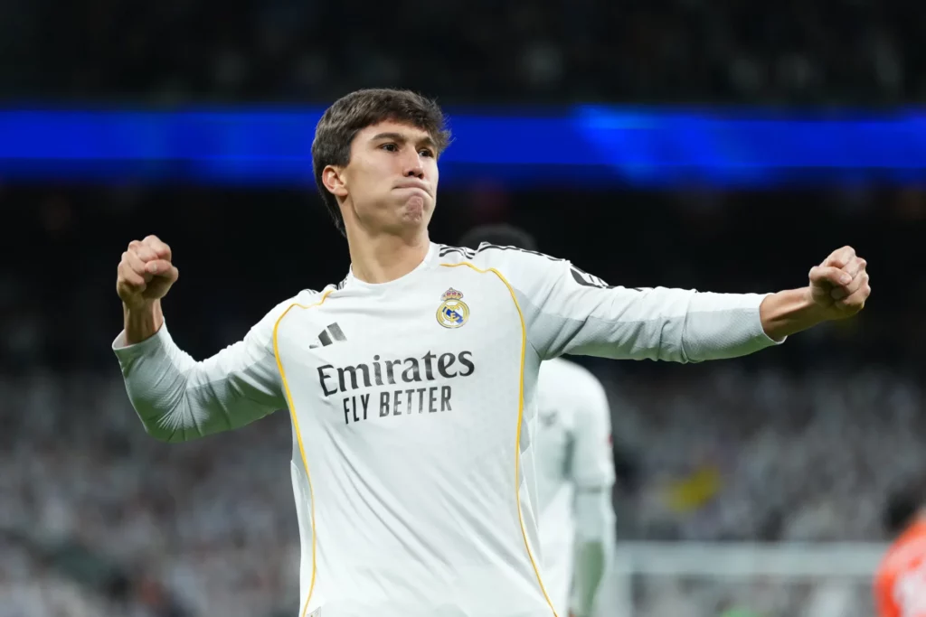 Gonzalo apunta a ser el sustituto de Mbappé contra el Benfica.