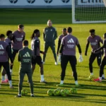 Huijsen no se entrena y hace saltar las alarmas antes de visitar a Osasuna