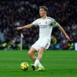 Huijsen, en un bucle