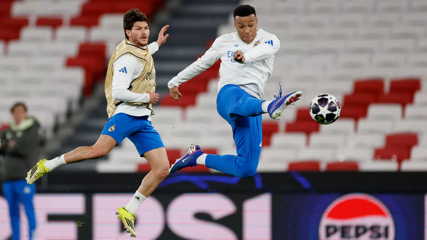 Kylian Mbappé apunta a la alineación titular del Real Madrid contra el Benfica.