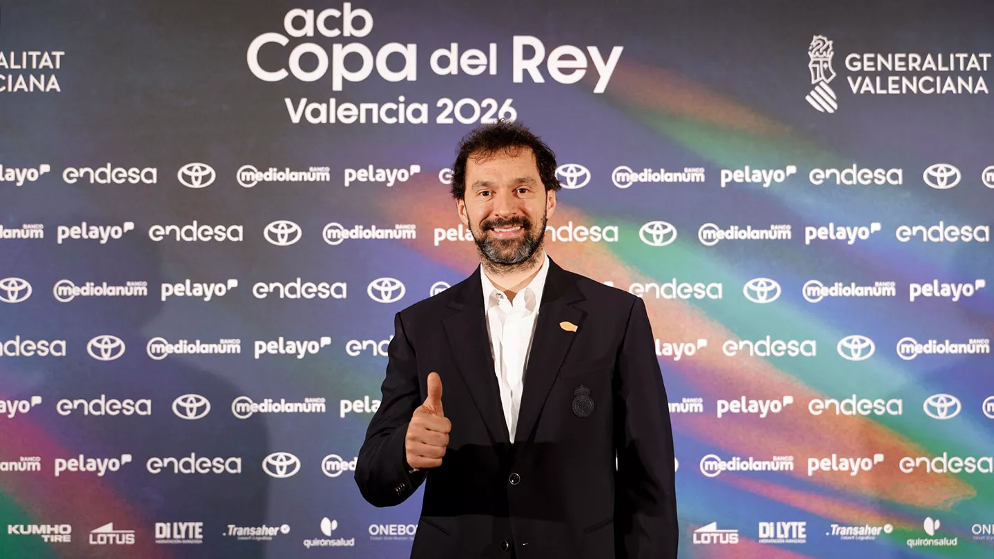 Sergio Llull, capitán del Real Madrid, posa en Valencia antes de la Copa del Rey