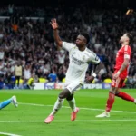 Real Madrid 2-1 Benfica (3-1): Tchouaméni y Vinicius confirman el pase a octavos y Asencio da el susto