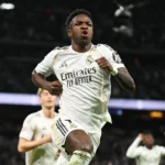 Real Madrid 4-1 Real Sociedad: Vinicius hace de San Valentín y regala una goleada y el liderato provisional