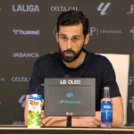 Arbeloa lanza un aviso: «Estoy feliz por los jugadores que han querido venir»