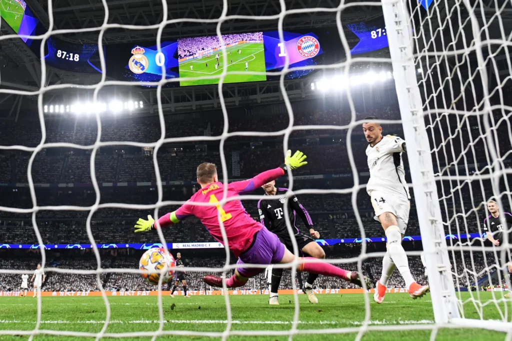 Josleu marca gol ante Manuel Neuer en la semifinal de Champions League entre Real Madrid y Bayern en 2024.