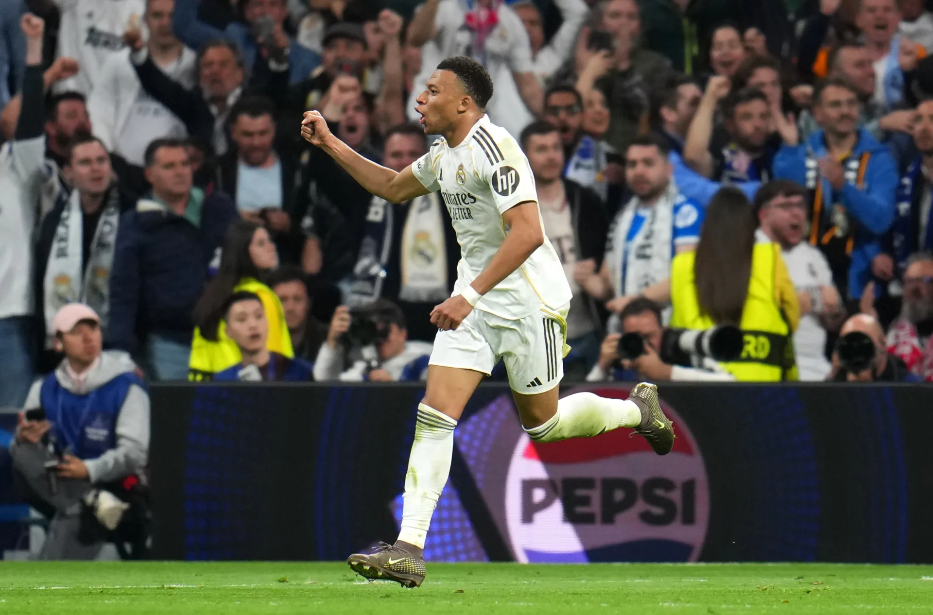 Real Madrid 1-2 Bayern: Mbappé da esperanzas para jugarse la Champions en el Allianz