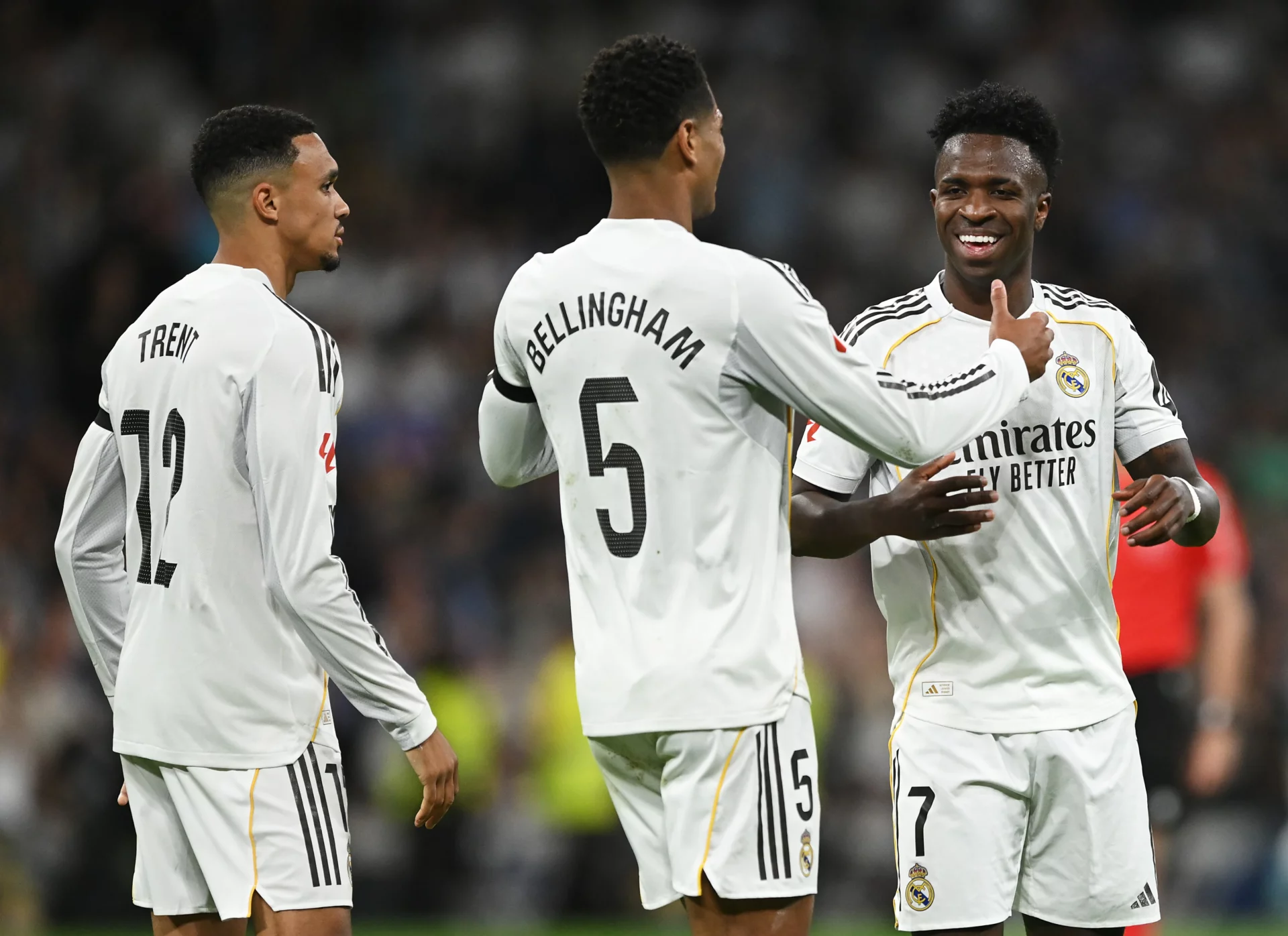 Jugadores del Real Madrid celebran un gol ante el Alavés en LaLiga