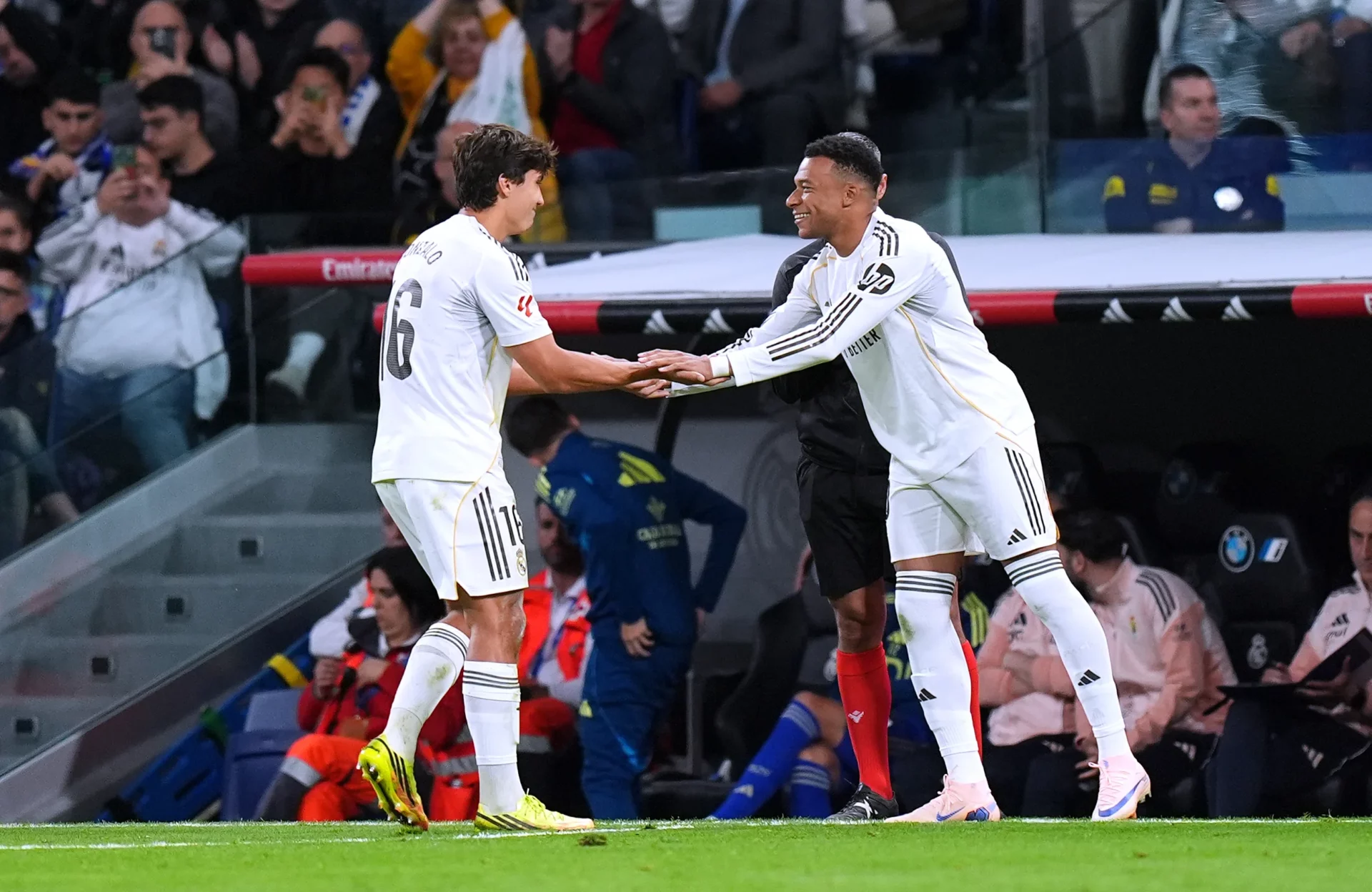 Gonzalo y Mbappé, protagonistas de las puntuaciones de la victoria del Real Madrid ante el Real Oviedo.