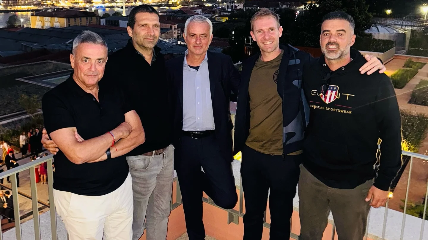 Pedro Machado y Joao Tralhao, los hombres de confianza de Mourinho en el Real Madrid Pedro Machado y Joao Tralhao, junto a Mourinho, durante su etapa en el Benfica.