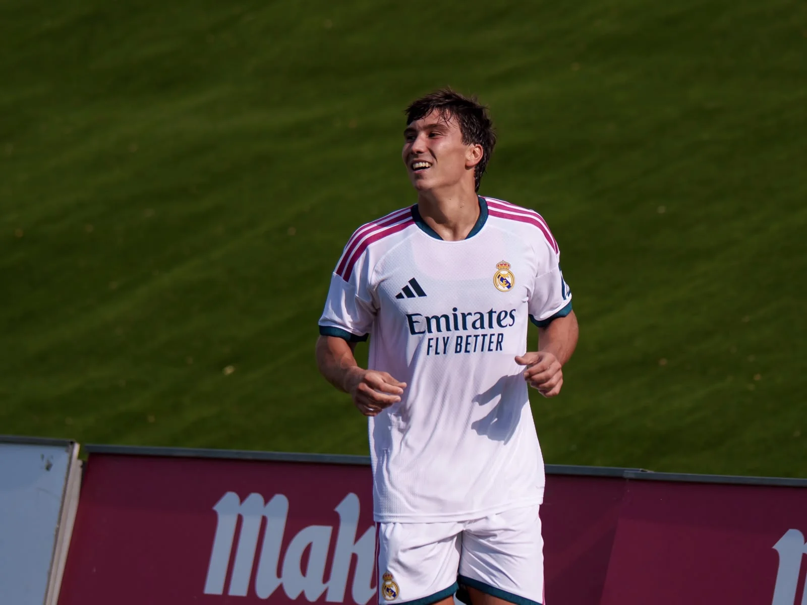 Gonzalo García durante un partido de pretemporada del Real Madrid, antes de fichar por el Fulham.