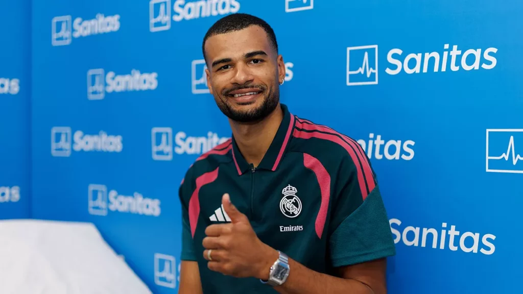 Timothé Luwawu-Cabarrot, durante el reconocimiento médico de su fichaje por el Real Madrid.