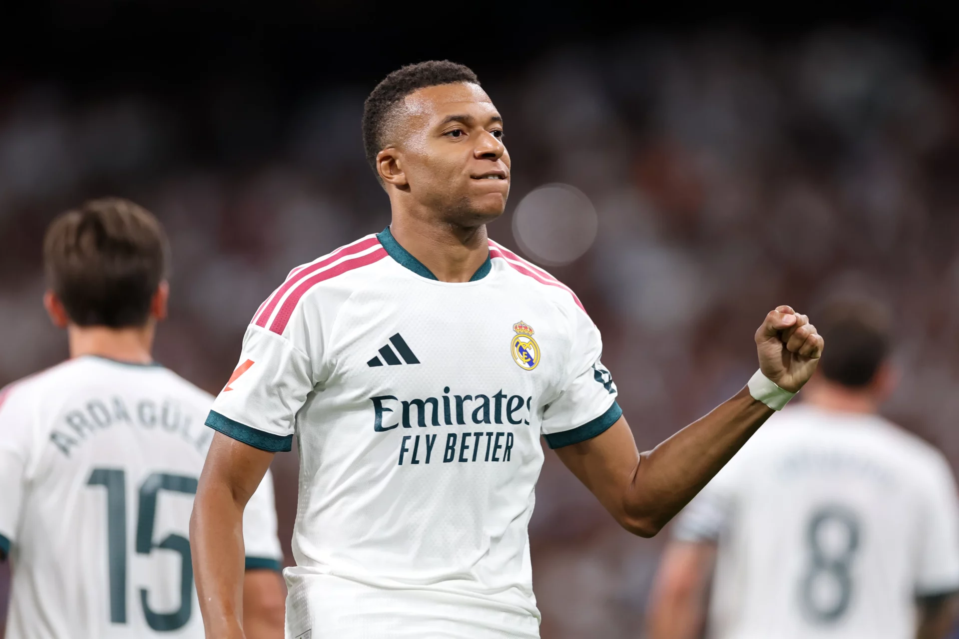 Kylian Mbappé celebra uno de los goles del Real Madrid a la Real Sociedad en el 4-1.