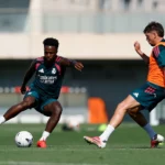 Vinicius está de vuelta… con su renovación en el aire