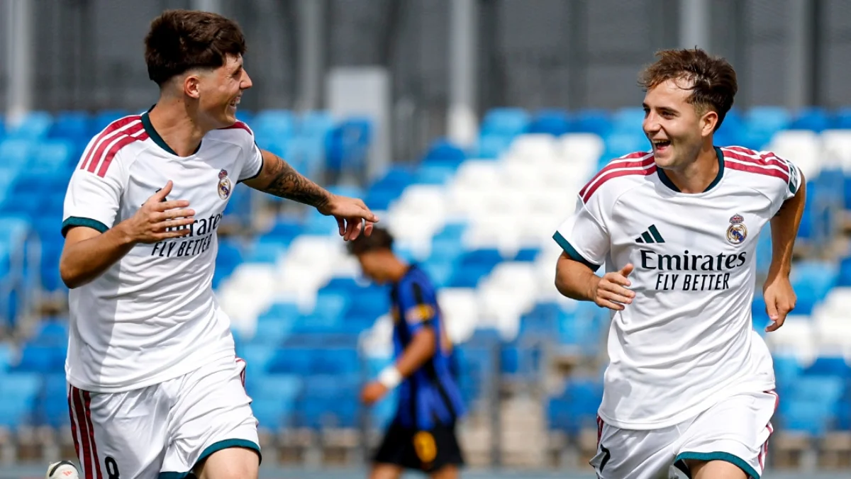 Real Madrid Juvenil 3-0 Inter de Milán: El campeón se estrena con victoria Daniel Yáñez celebra un gol del Real Madrid ante el Inter en la Youth League.