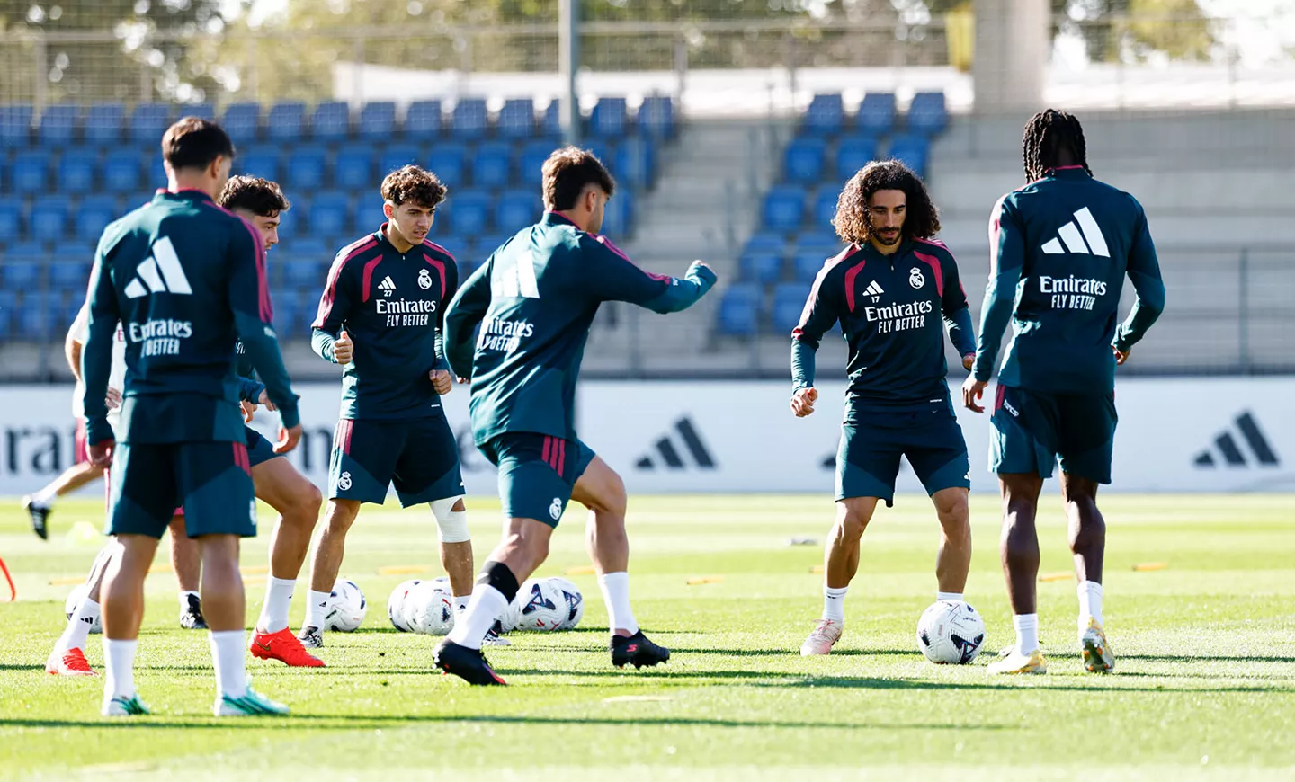 El Real Madrid se entrena en Valdebebas antes del derbi del Metropolitano.