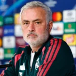 Mourinho, sobre Vinicius Jr: «Lo único intocable es el escudo»