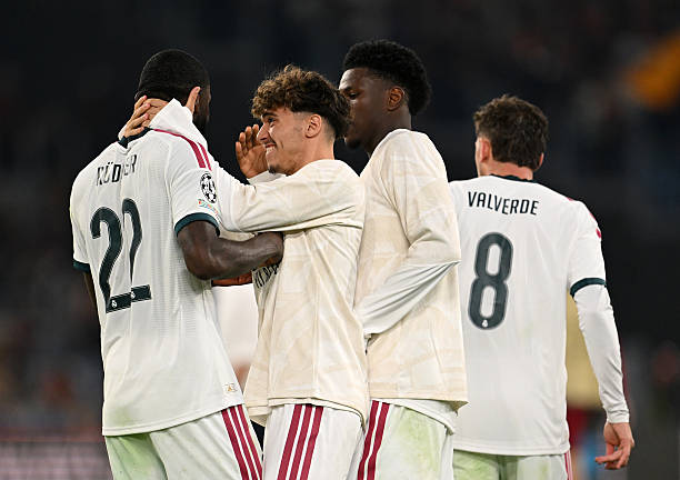 Posible alineación del Real Madrid en el Clásico: ¿Quién empezará en el centro del campo?