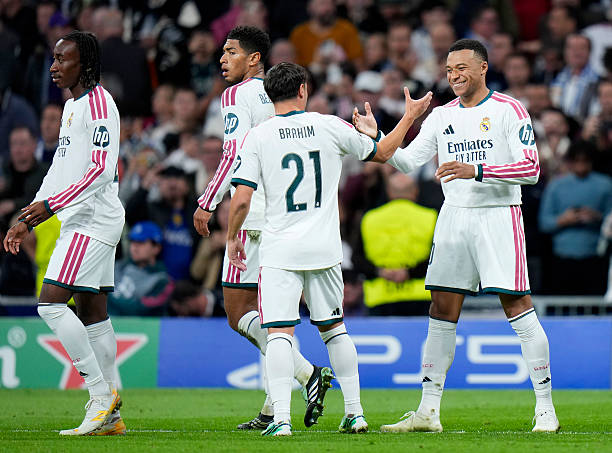 Calificaciones blancas: uno por uno del Real Madrid en la victoria (4-1) ante el RB Leipzig Calificaciones blancas: uno por uno del Real Madrid en la victoria (4-1) ante el RB Leipzig